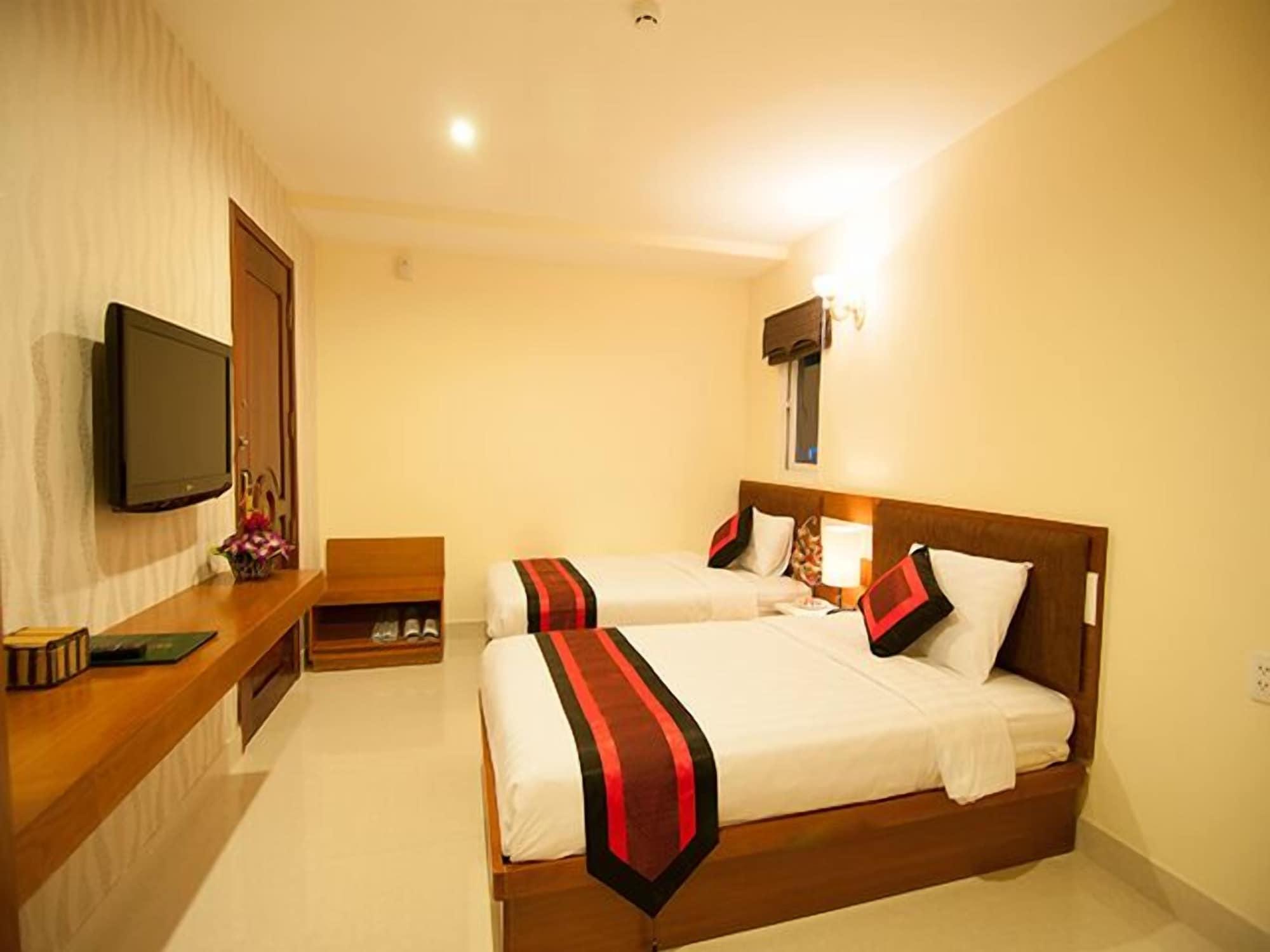 Valentine Hotel Saigon - Bui Vien Street Cidade de Ho Chi Minh Exterior foto
