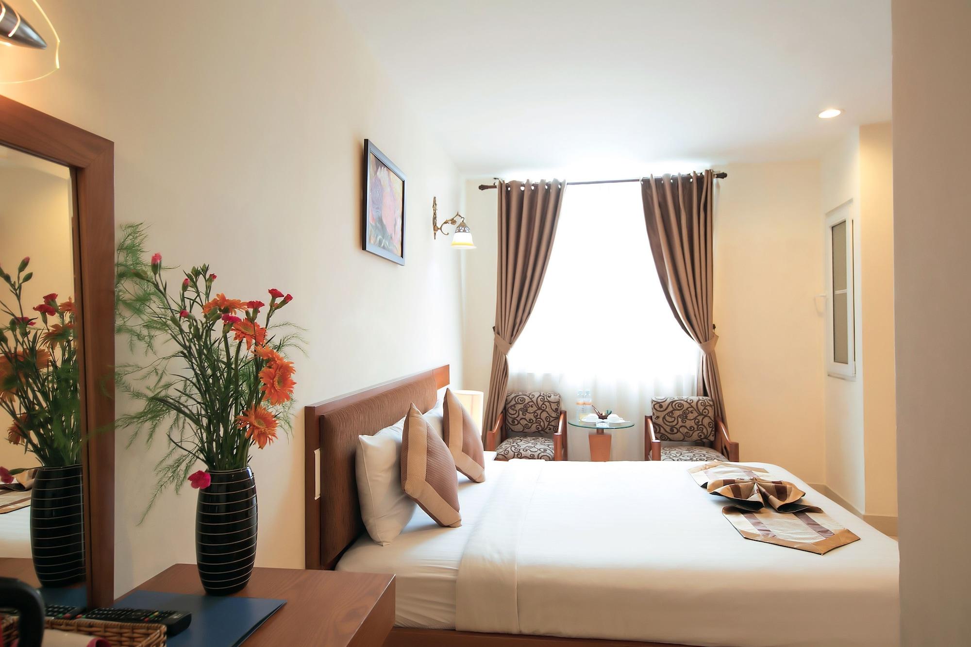 Valentine Hotel Saigon - Bui Vien Street Cidade de Ho Chi Minh Exterior foto