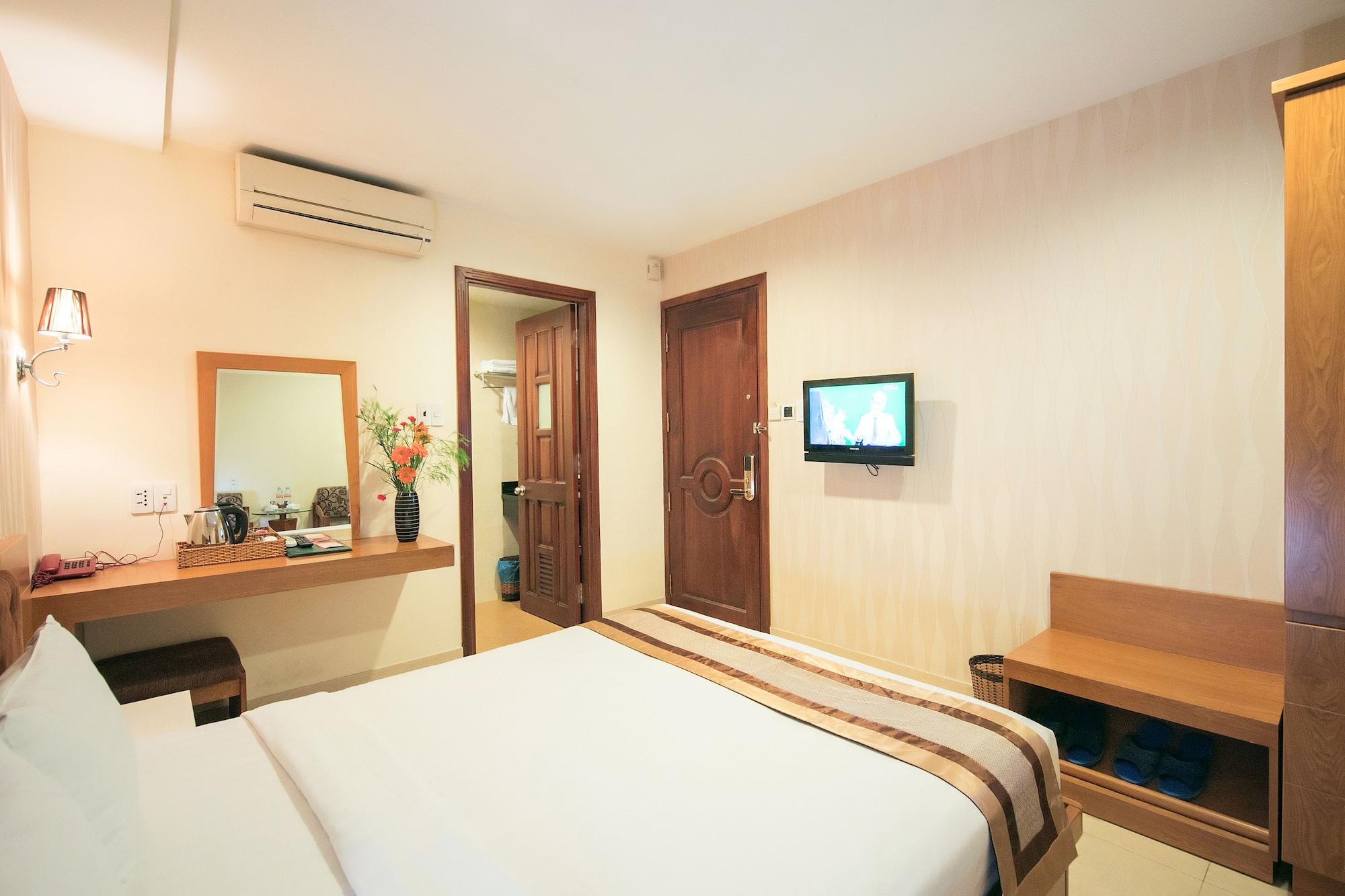 Valentine Hotel Saigon - Bui Vien Street Cidade de Ho Chi Minh Exterior foto