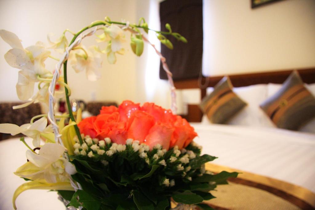 Valentine Hotel Saigon - Bui Vien Street Cidade de Ho Chi Minh Quarto foto