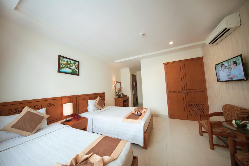 Valentine Hotel Saigon - Bui Vien Street Cidade de Ho Chi Minh Exterior foto