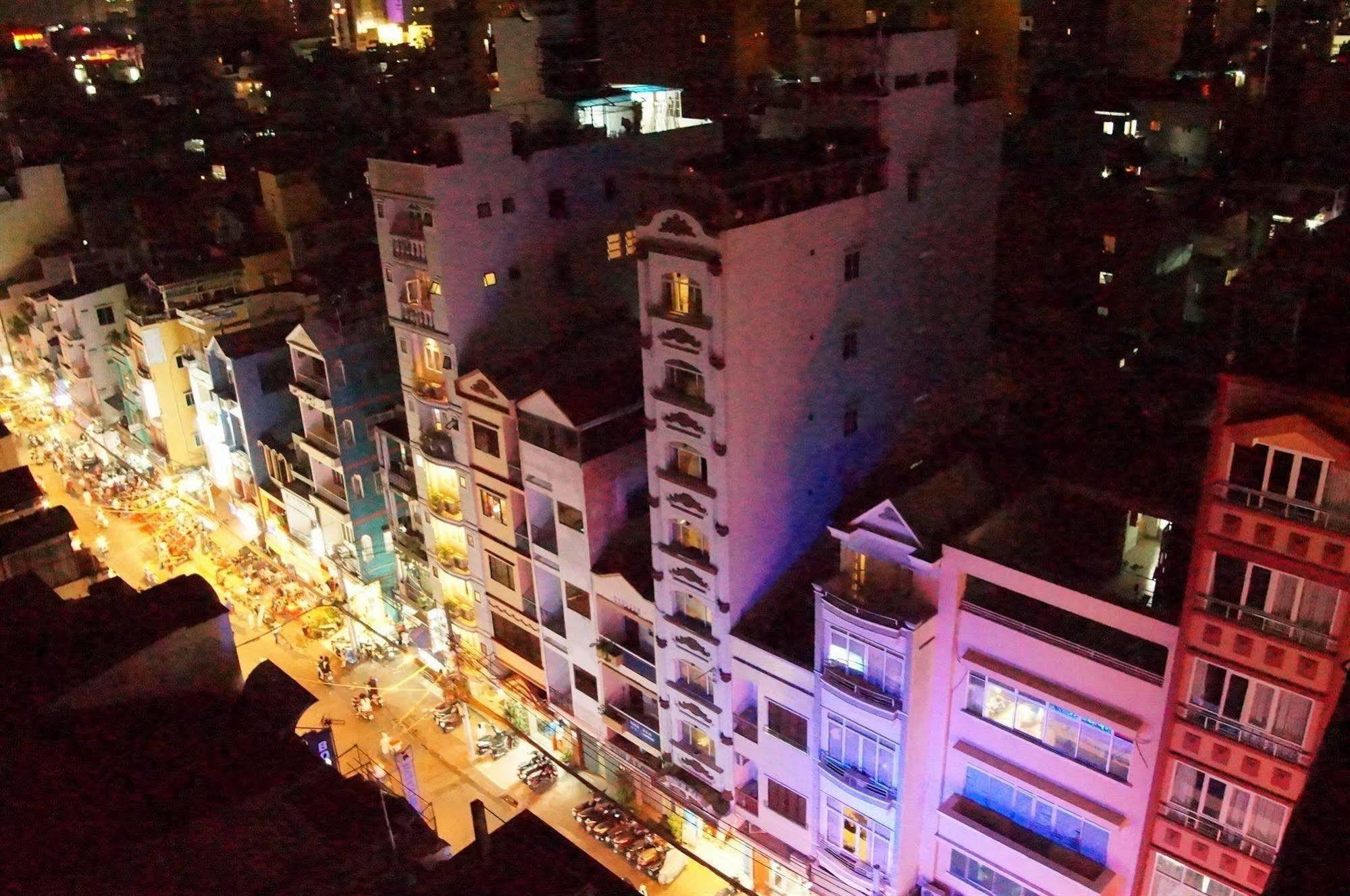 Valentine Hotel Saigon - Bui Vien Street Cidade de Ho Chi Minh Exterior foto