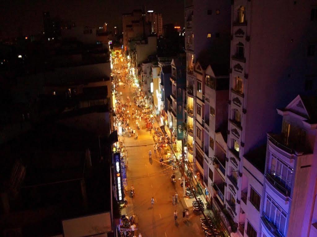 Valentine Hotel Saigon - Bui Vien Street Cidade de Ho Chi Minh Exterior foto
