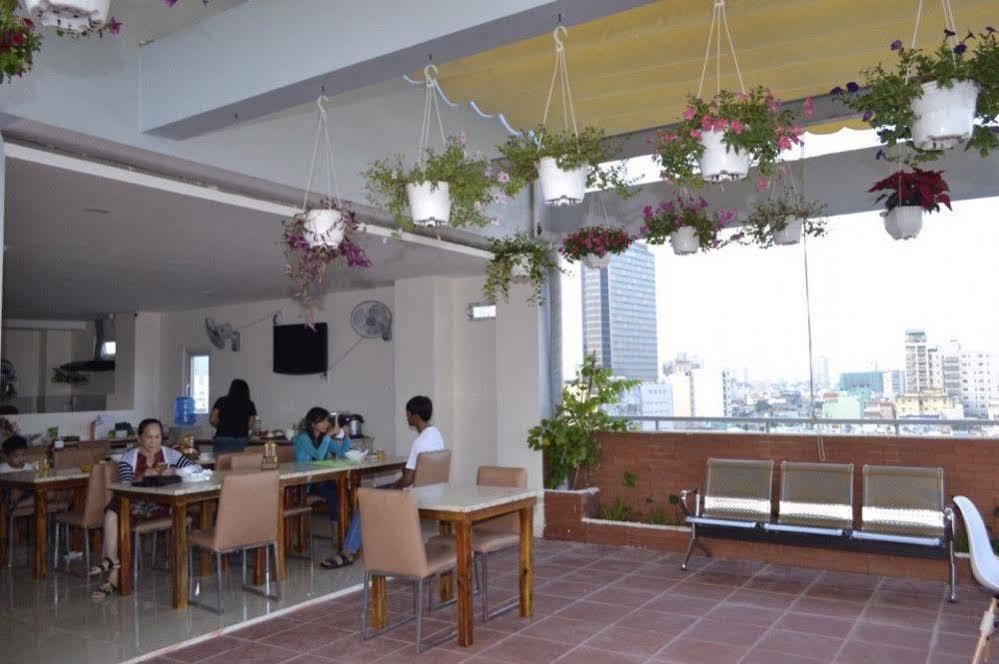 Valentine Hotel Saigon - Bui Vien Street Cidade de Ho Chi Minh Exterior foto